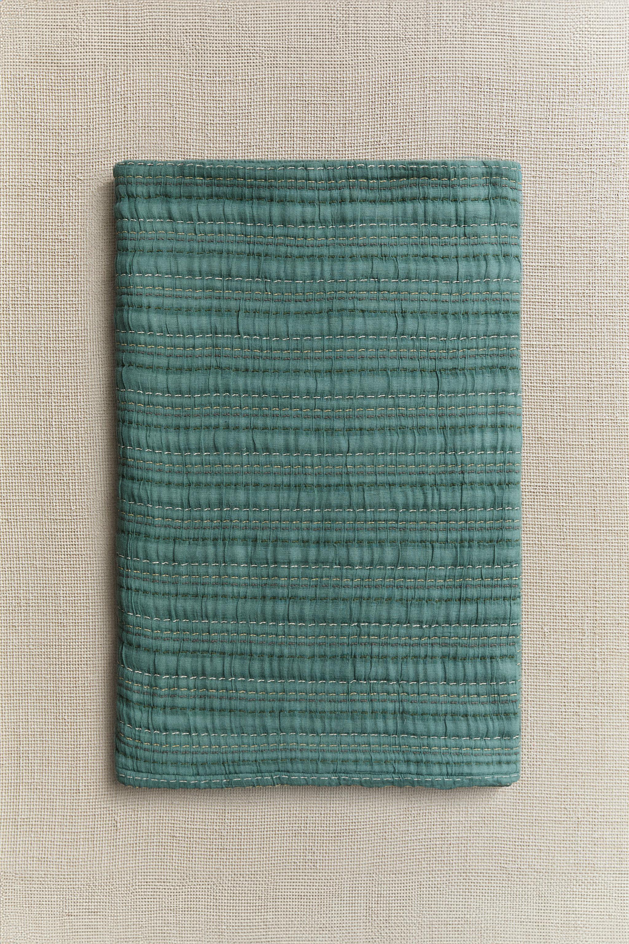 COTTON MUSLIN BLANKET